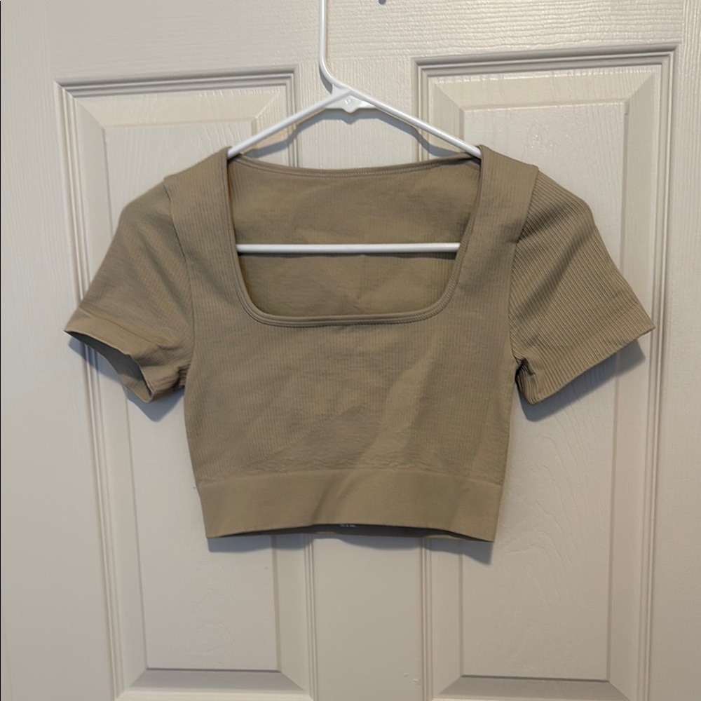 Tan Beige Short Sleeve Fitted TWO piece set❤️ Crop Top & Skirt❤️